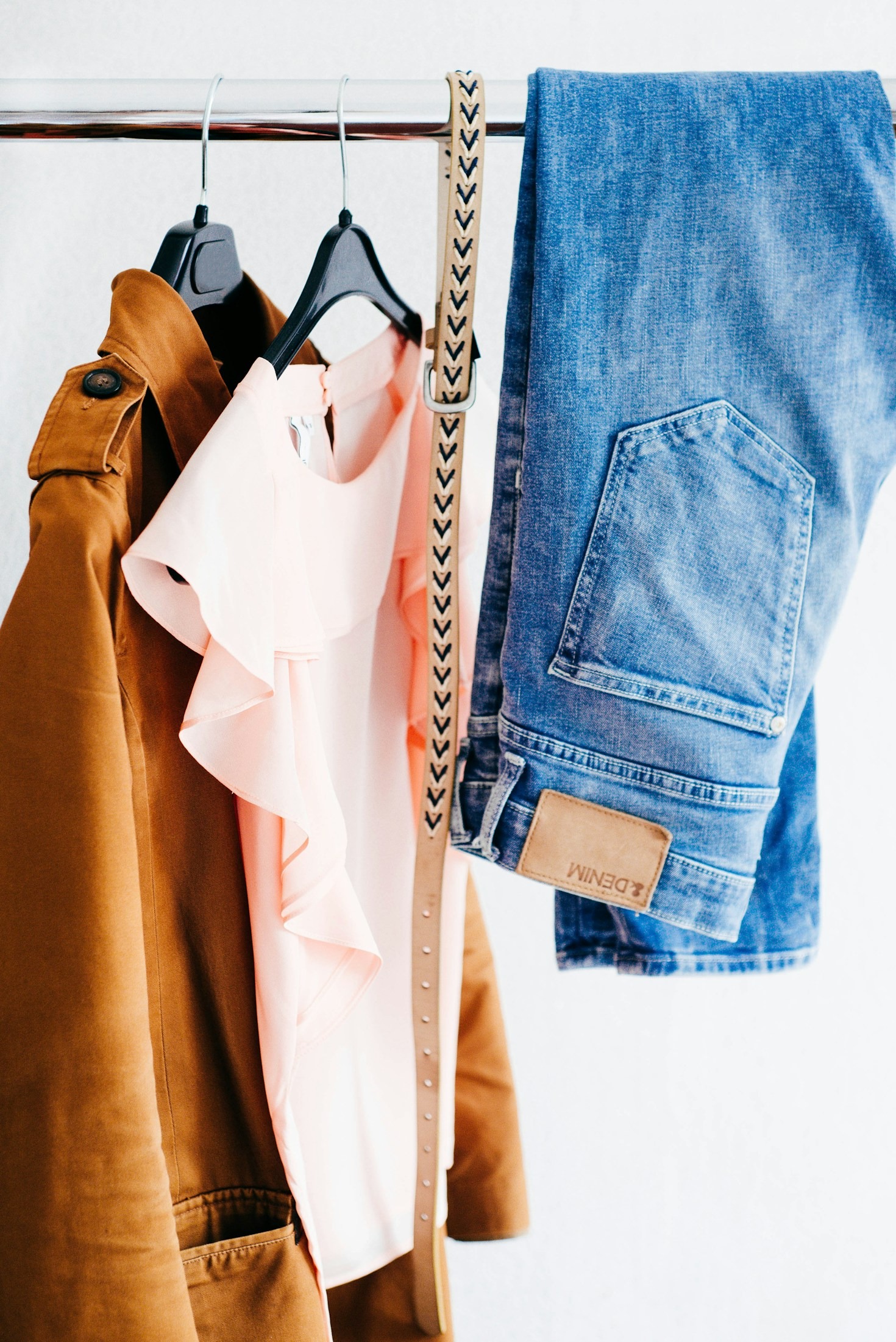 Building Your Capsule Wardrobe: Essentials
